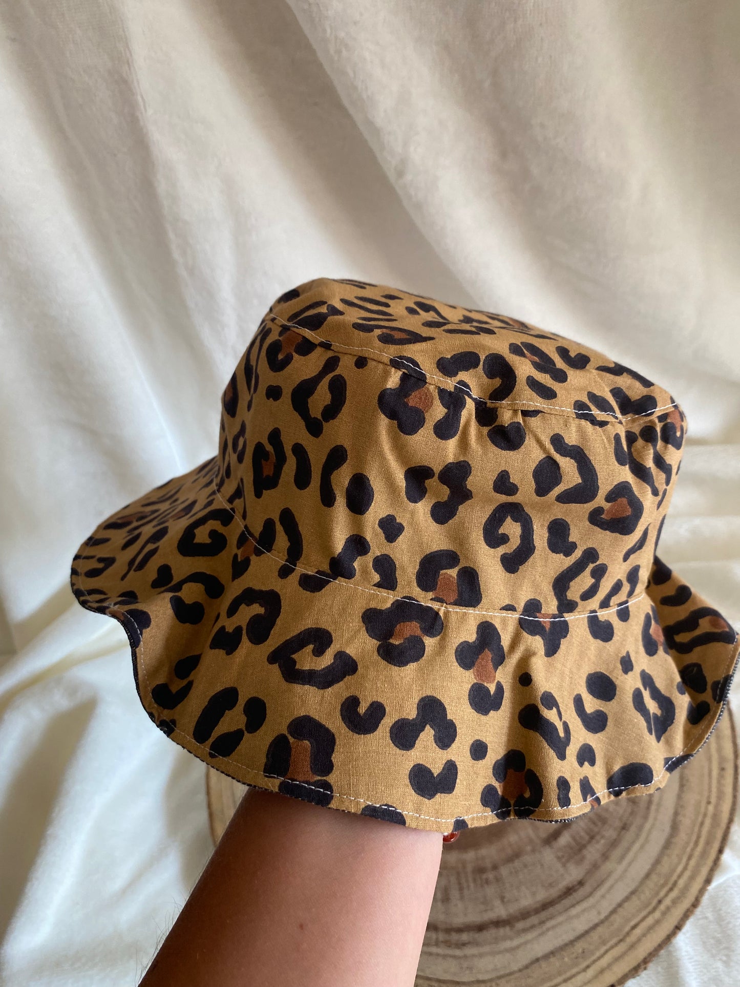 Chapeau réversible