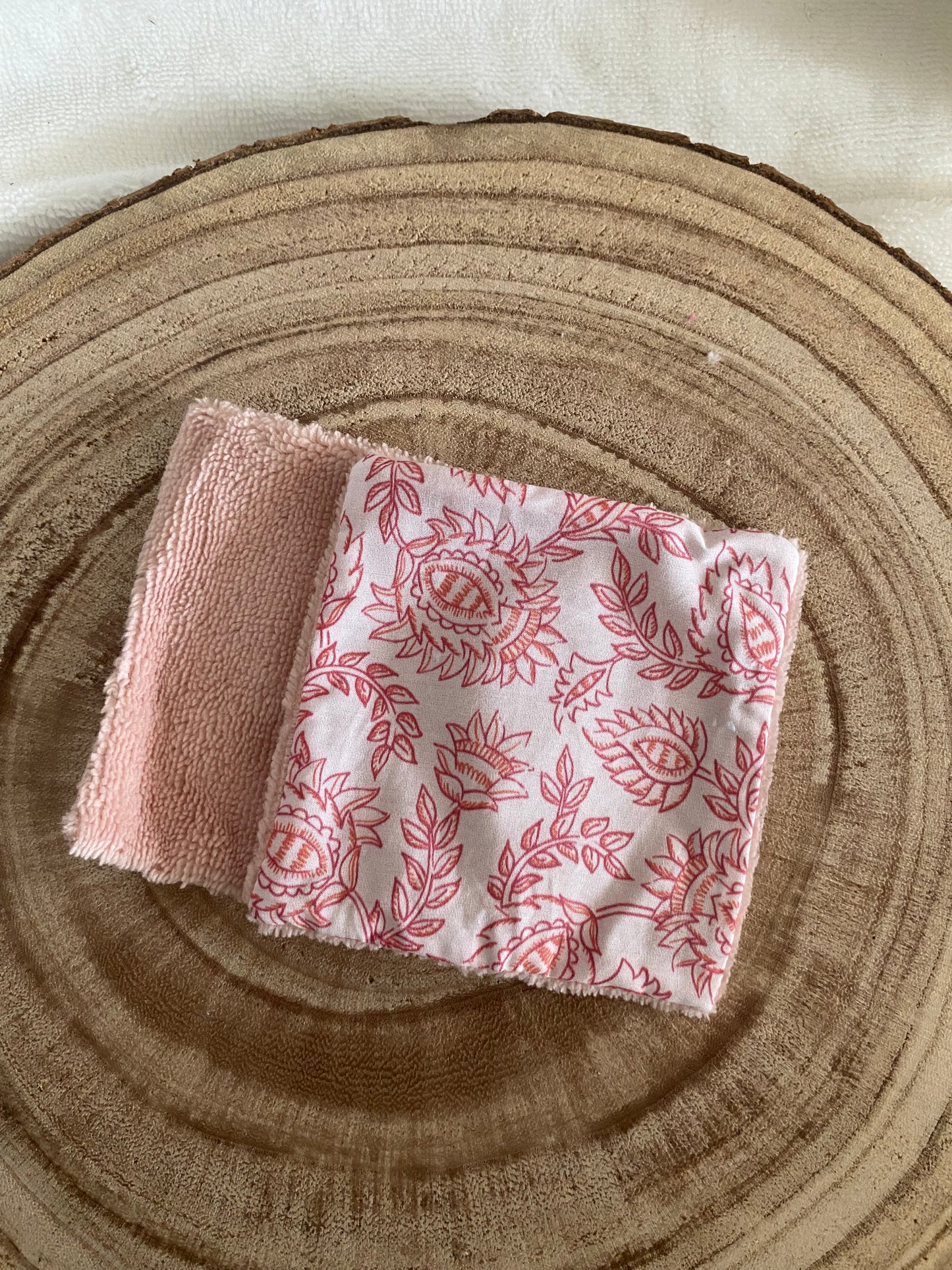 Lingettes démaquillantes