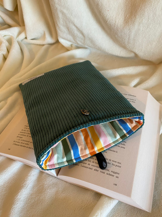 Housse livre moyen format