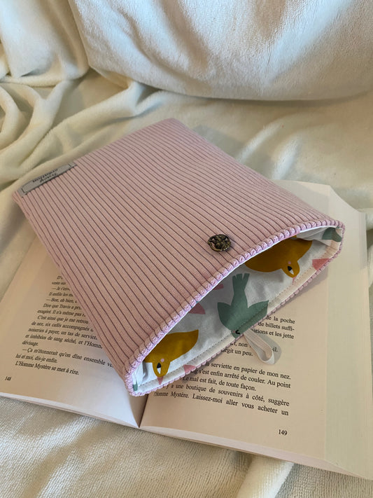 Housse livre moyen format
