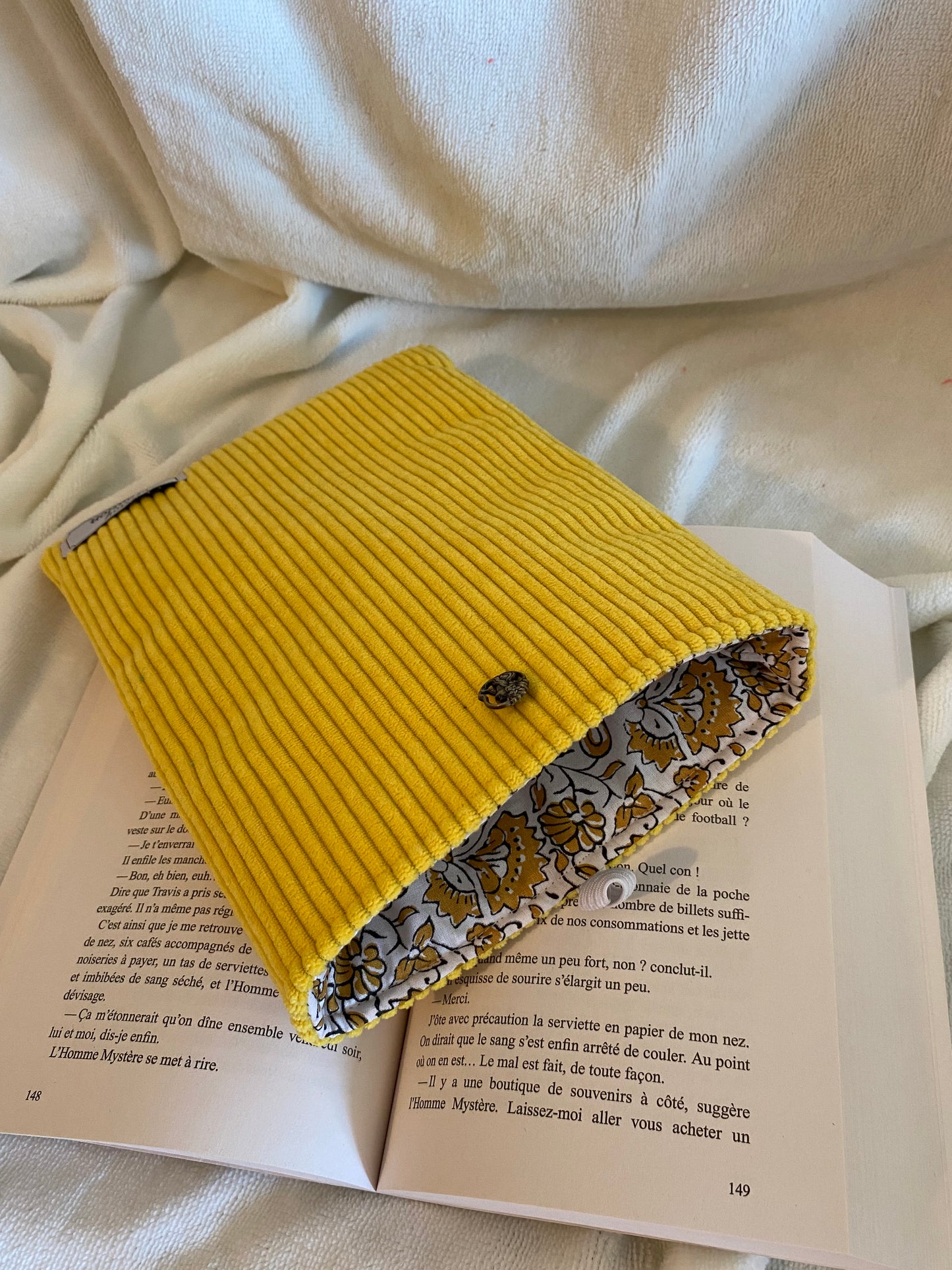 Housse livre moyen format