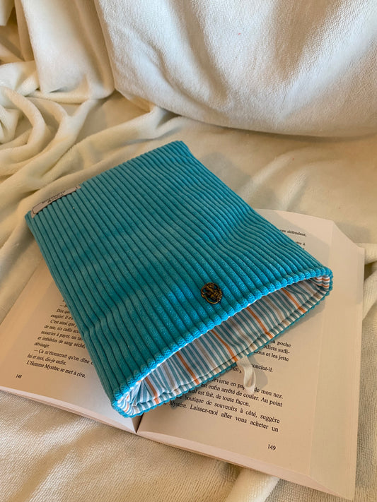 Housse livre moyen format
