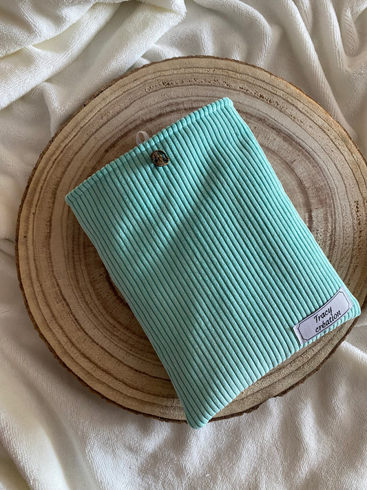 Housse livre petit format